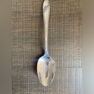 Vintage Community Oneida Queen Bess Silverplate Teaspoon